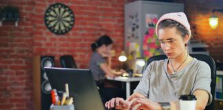 Quand le travail ne fait plus sens : mieux comprendre le brown-out