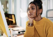 Et si le confort au travail devenait un piège ? Ces 5 signes doivent vous alerter