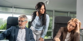 Silence au travail : pourquoi se taire en cas de conflit peut vous épuiser