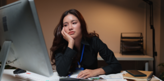 Fatigue au travail : pourquoi vous êtes épuisé… même sans « trop » travailler