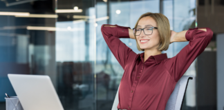 Peut-on apprendre à être plus heureux au travail ?