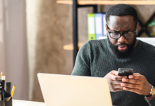 Surcharge mentale : pourquoi sommes-nous devenus incapables de nous ennuyer au travail ?